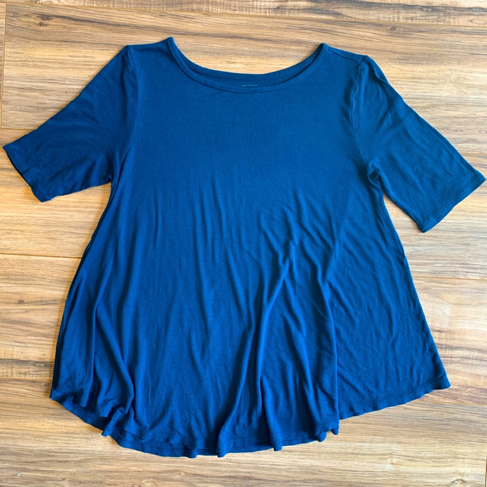 FREE W PURCHASE LOFT Blue Tee - XS